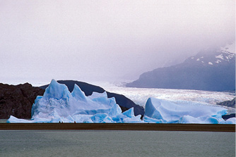 Chile: Glacier. Photo: Curt Carnemark / World Bank 