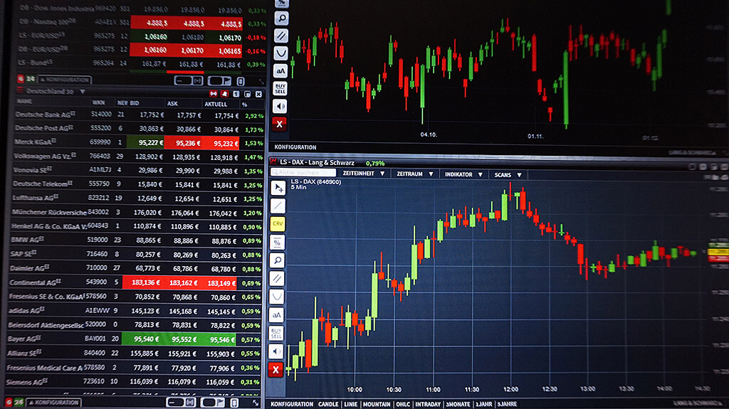 Oil firms top stock searches