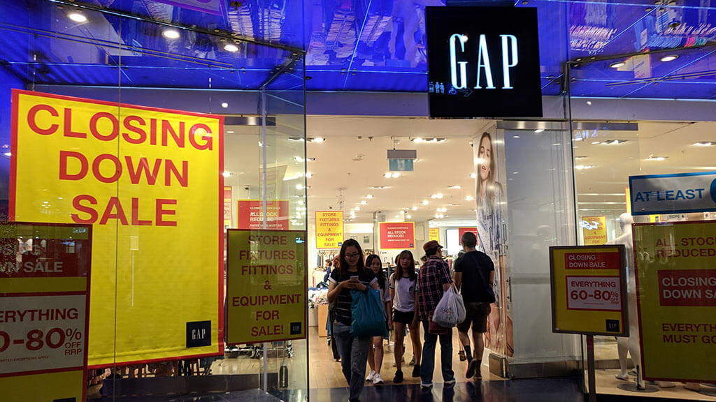 Gap store closing