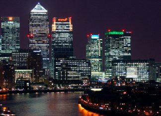 London, Canary Wharf, Night