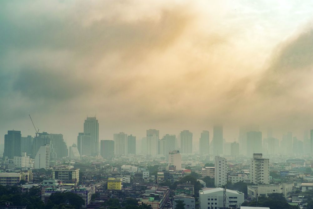 City, air pollution