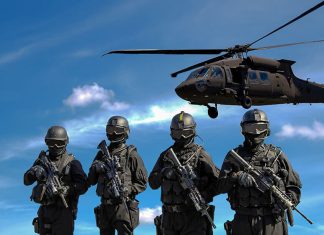 Soldiers, helicopter