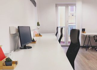 Empty office, TWaT illustration